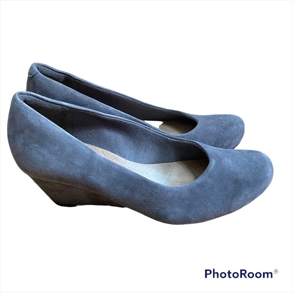 Clarks Gray Leather Wedge Heels Sz 5.5 Women’s Suede Shoes